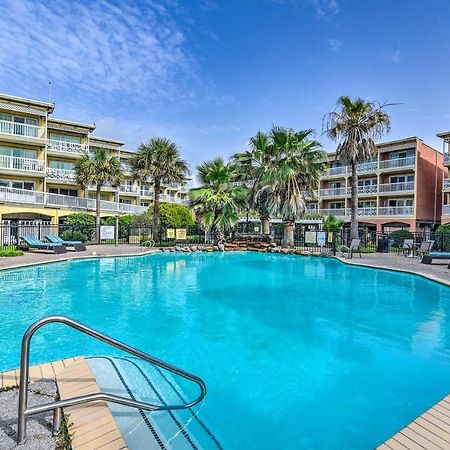 Coastal Galveston Condo Walk To Shoreline! Luaran gambar