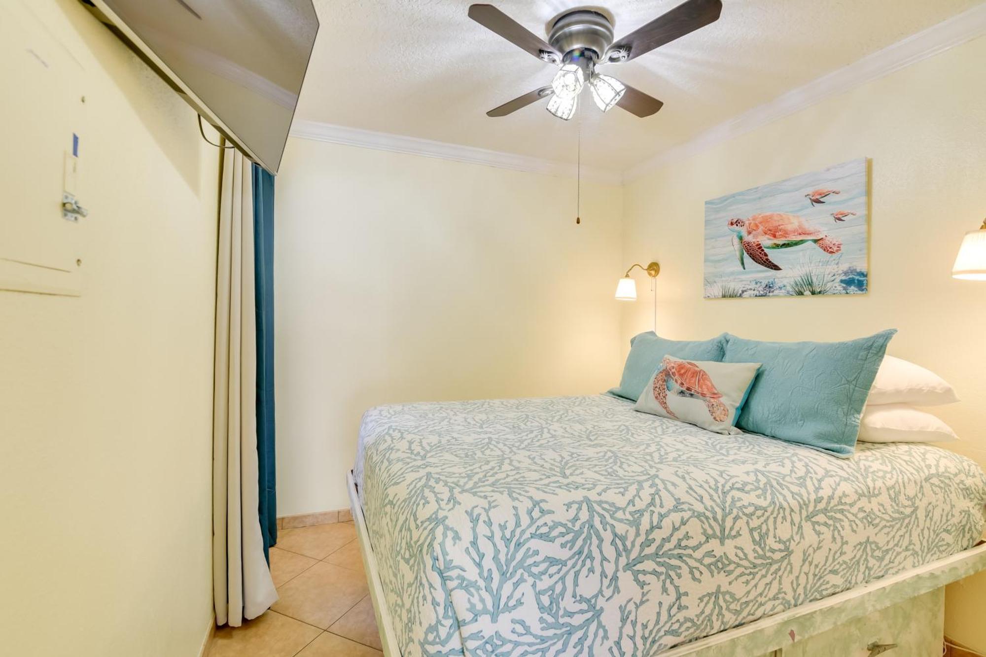 Coastal Galveston Condo Walk To Shoreline! Luaran gambar