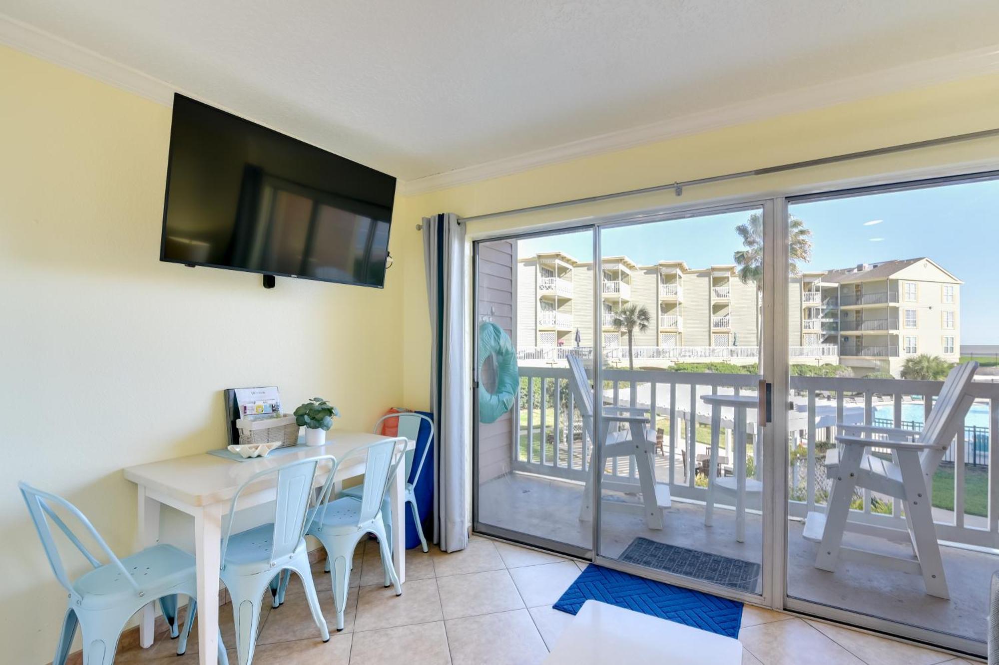 Coastal Galveston Condo Walk To Shoreline! Luaran gambar